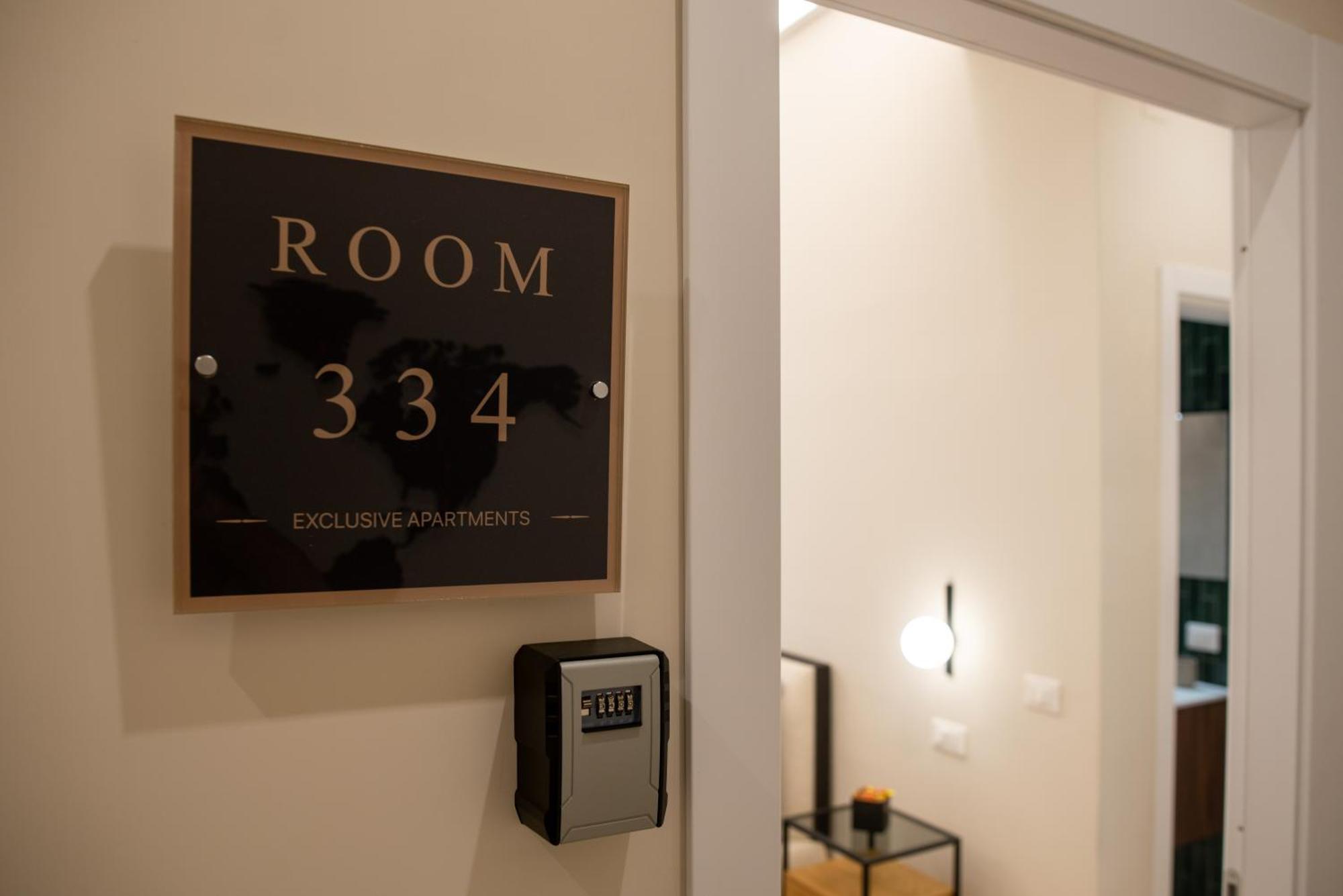 Suite 33 Napels Buitenkant foto